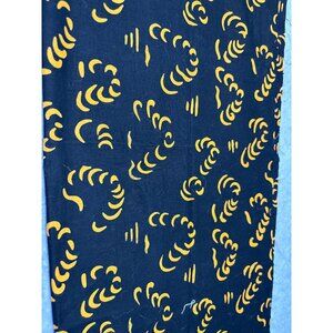 Black & Yellow Patterned Fabric 18x20" Cotton Blend Crafting Sewing Quilting Mat